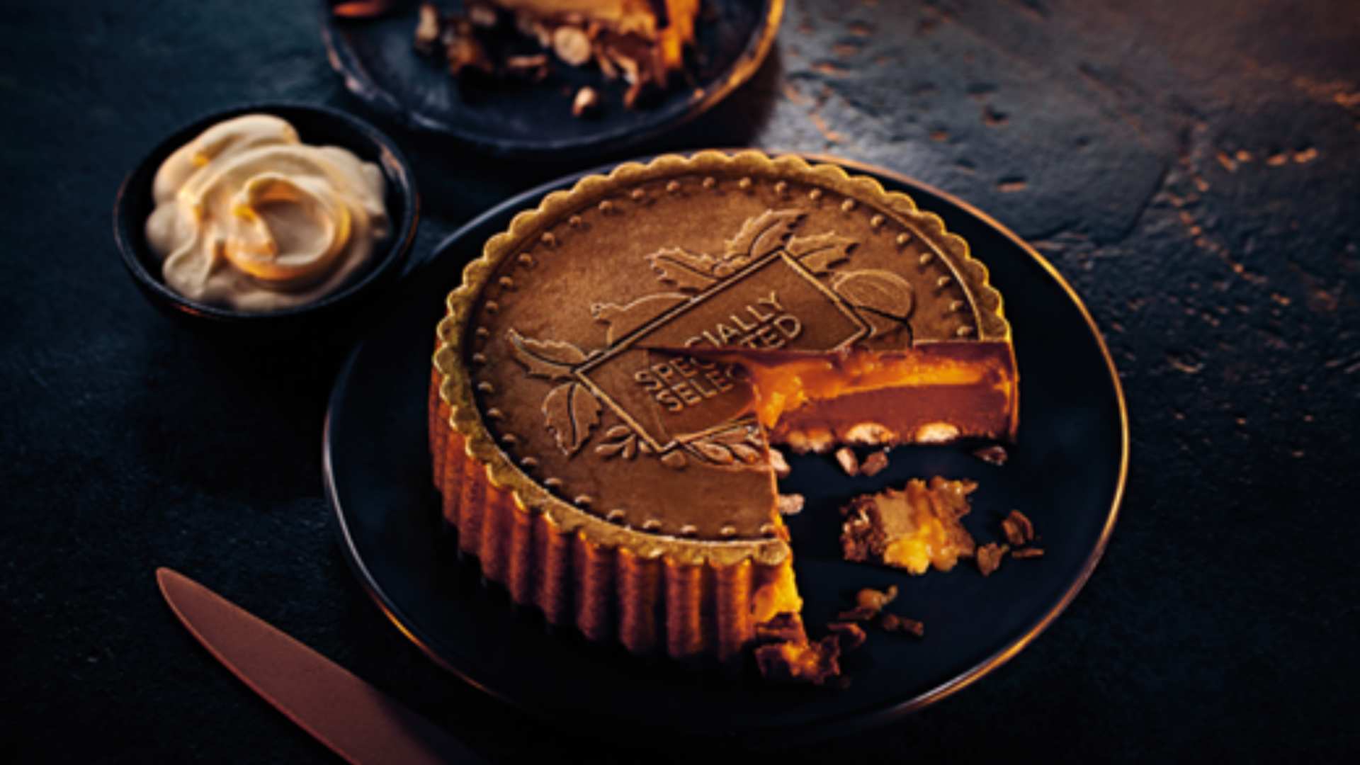  La Vieille Ferme Rosé in an ice bucket 