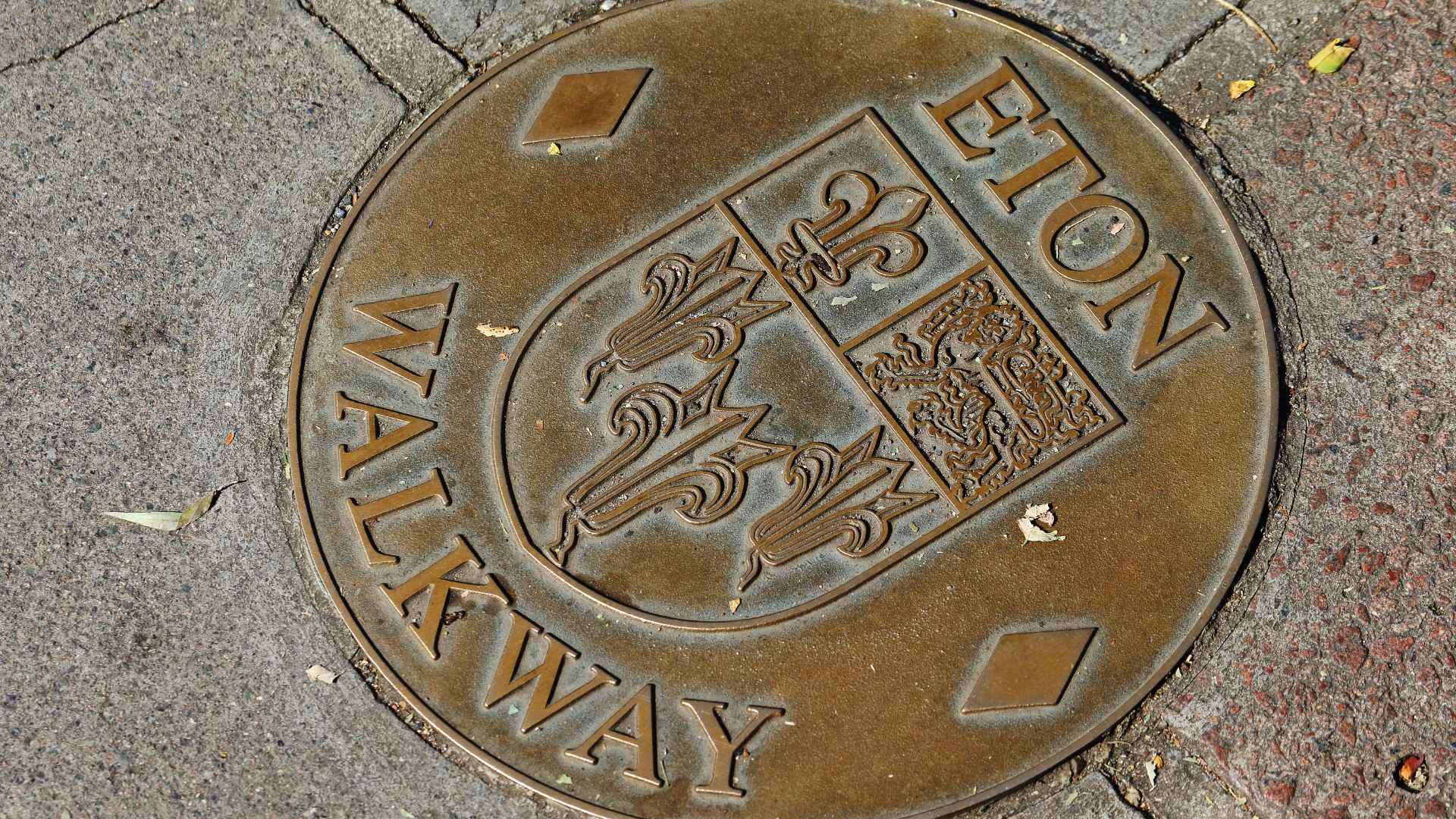 A photo of the Eton Walkway sign on the floor in Eton, Windsor.