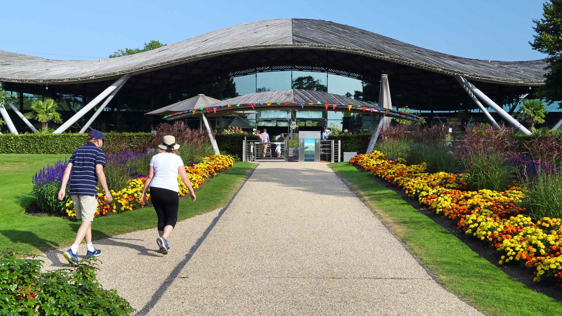 The entrance to Savill Garden