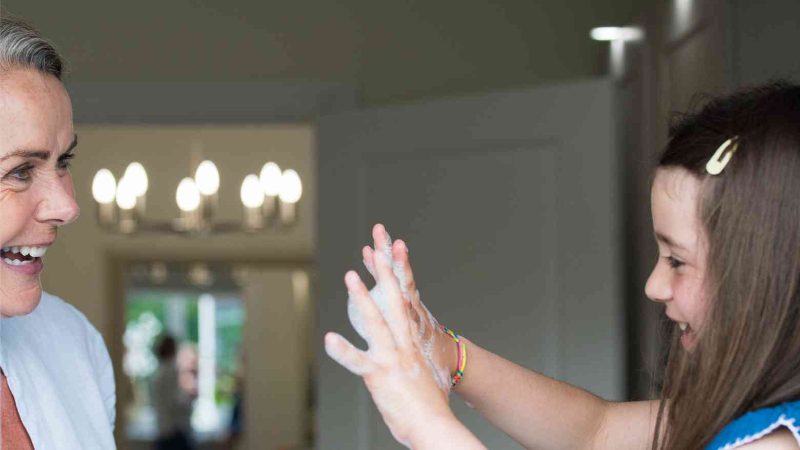 Interior of a dining room at 16 Fonthill Gardens, Regiate.