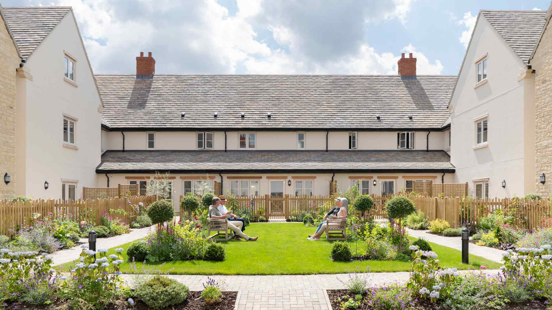 The courtyard at Cotswold Gate, Burford
