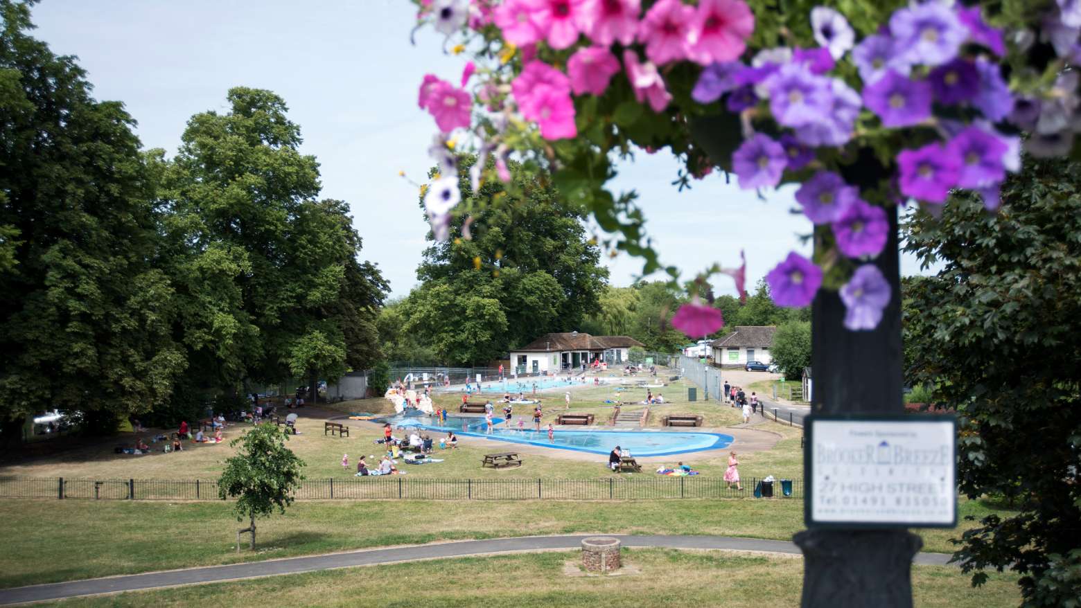 Beechcroft open air swimming pool