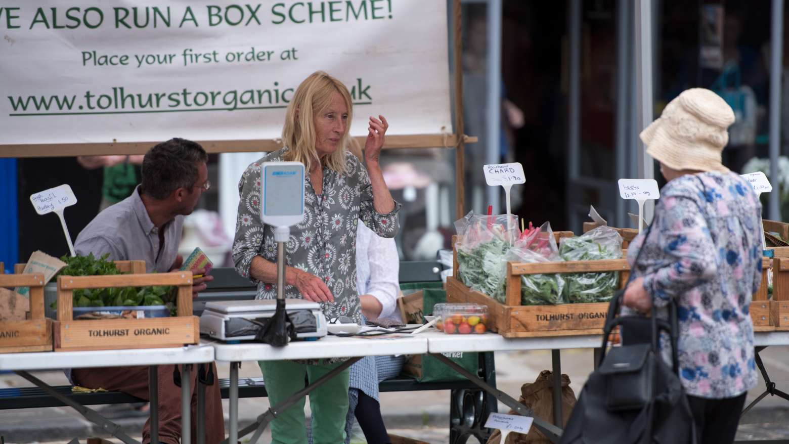 An organic stall at Wallingford market 