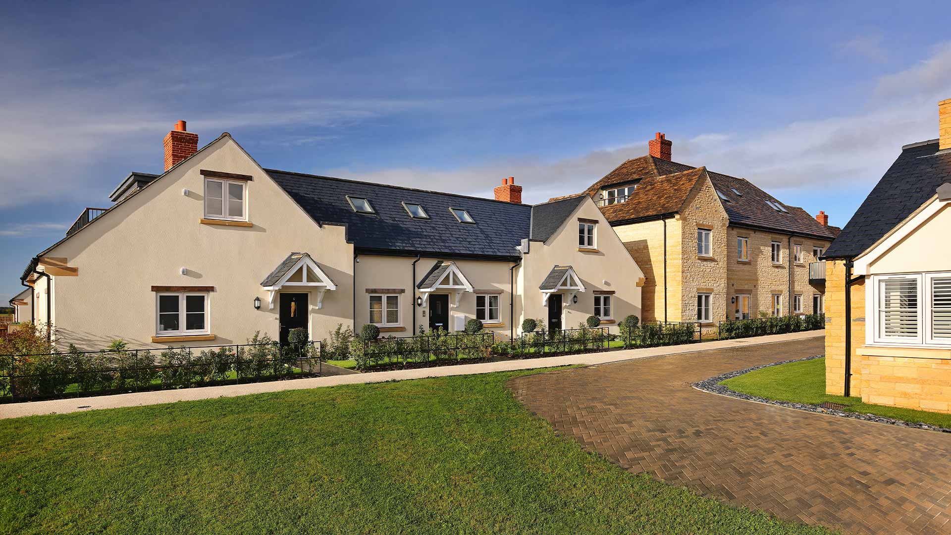 Cotswold Gate in Burford, Oxfordshire
