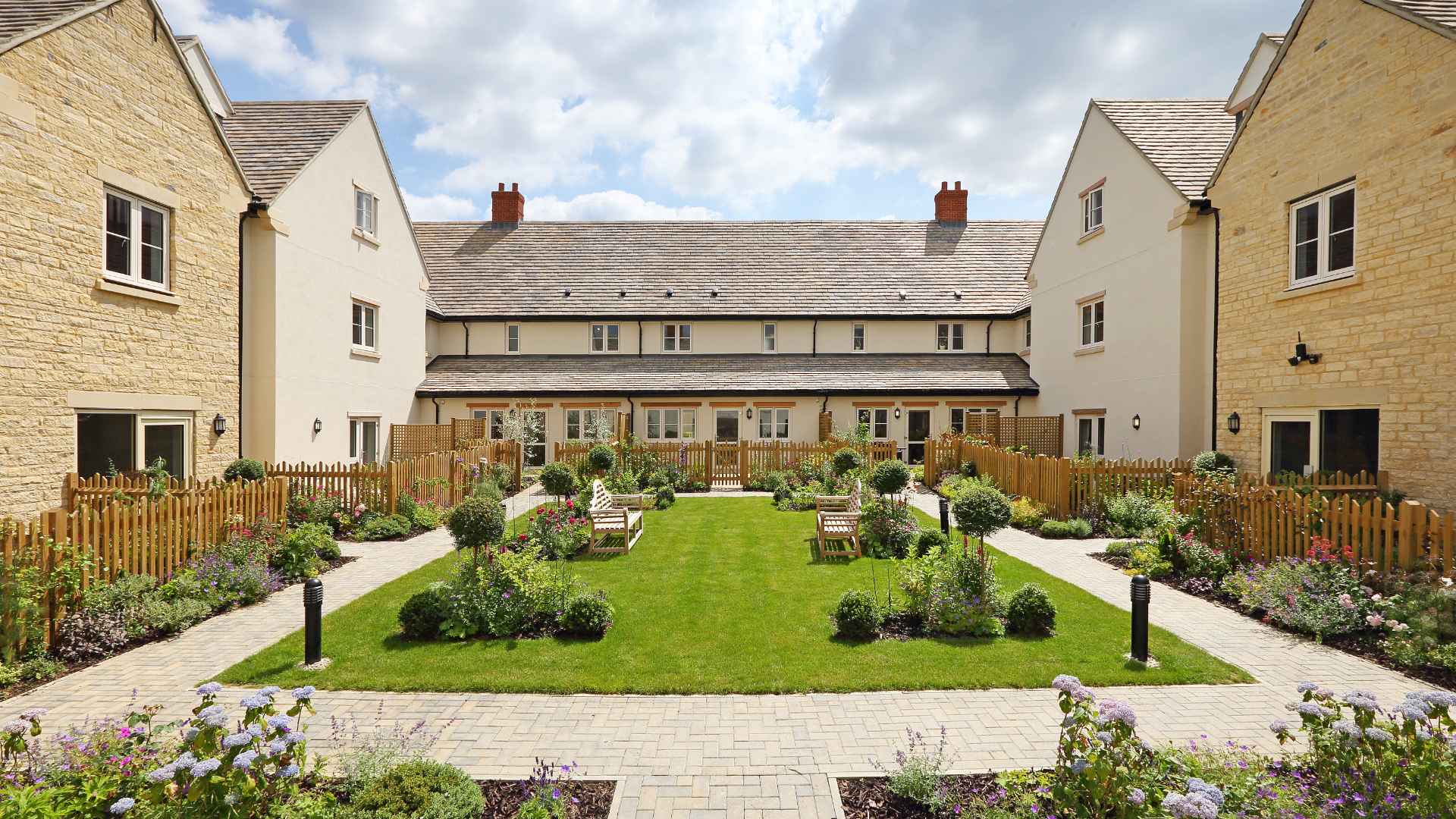 An exterior photo of the new build homes at Cotswold Gate