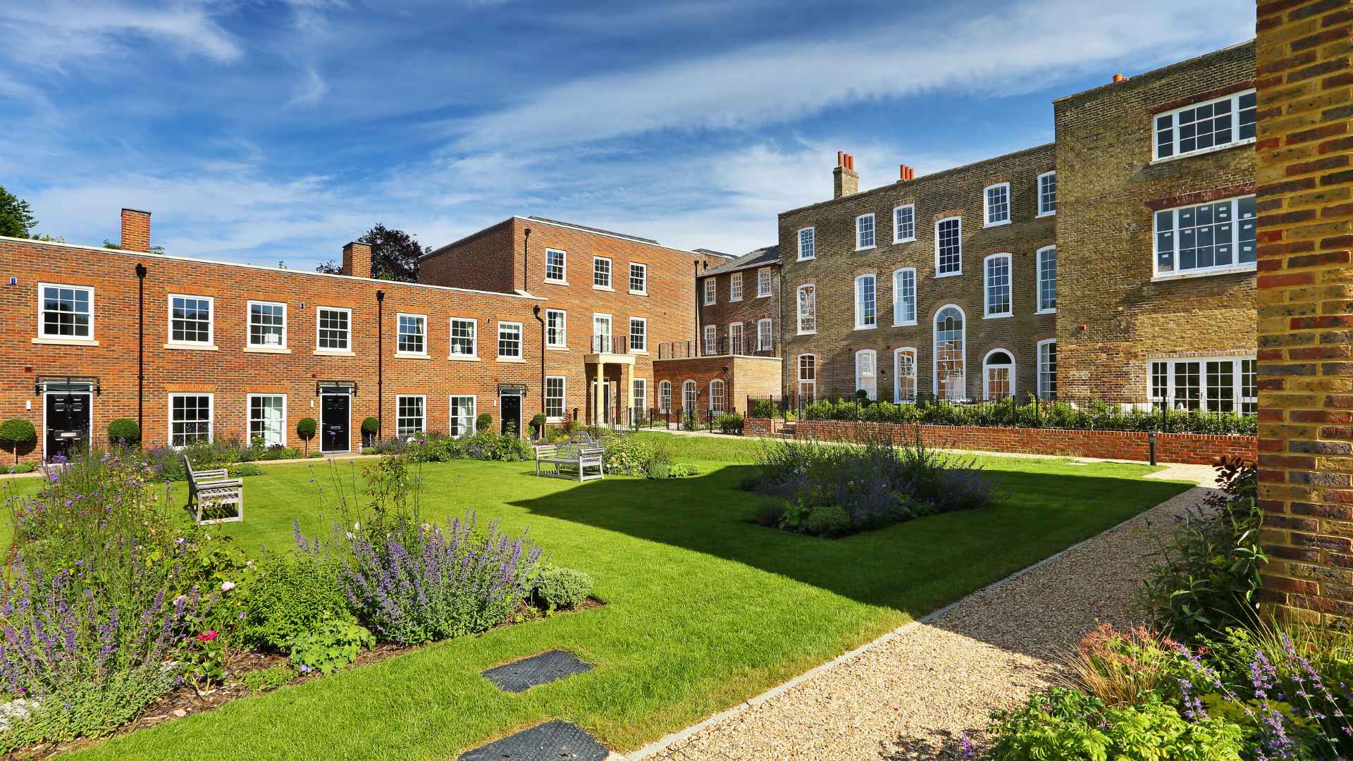 The courtyard at Cotswold Gate