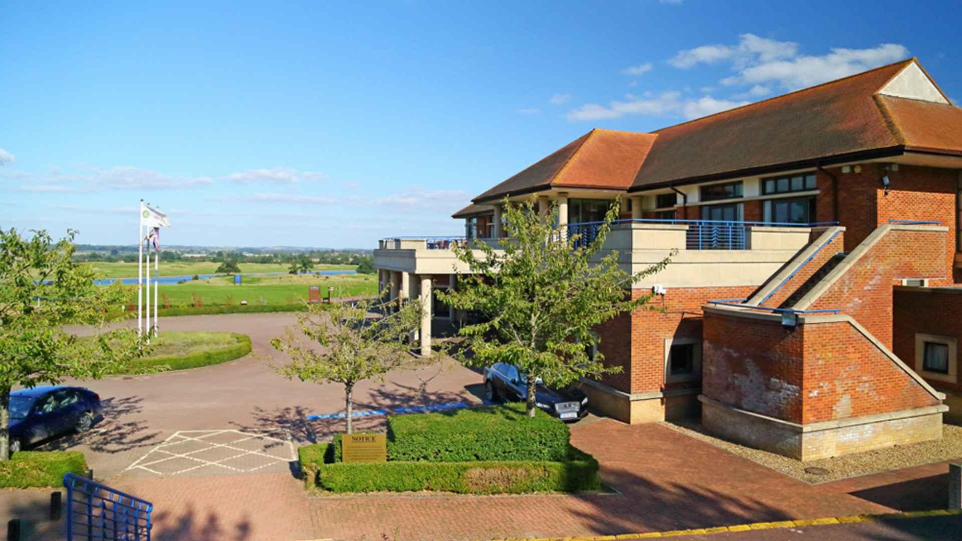 233 Woodstock to Burford bus 