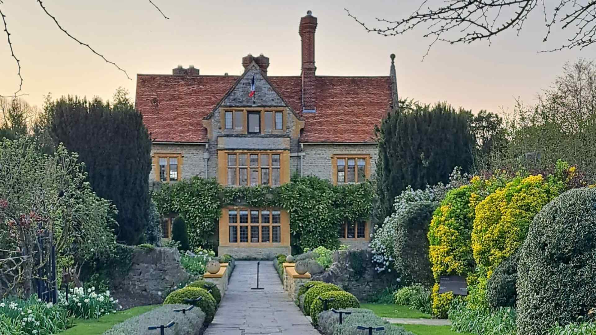 Le Manoir Quat'Saisons