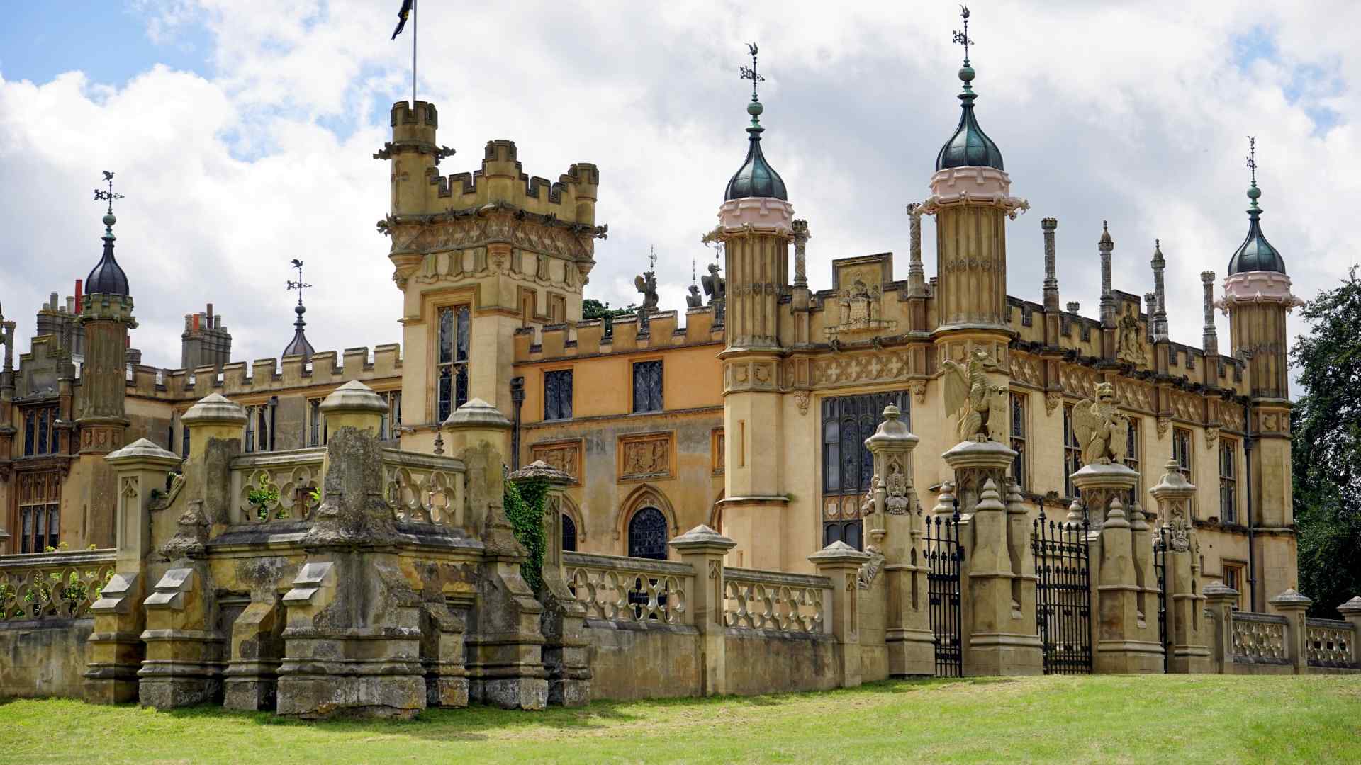 Knebworth House