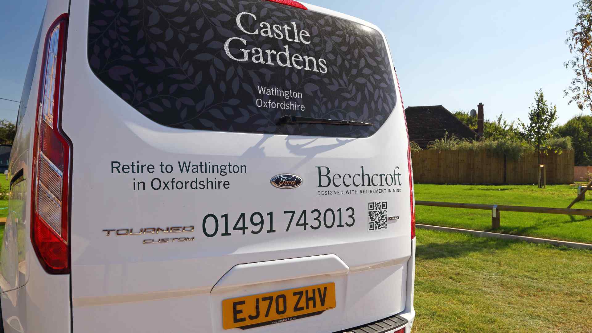 The shuttle bus at Castle Gardens in Watlington